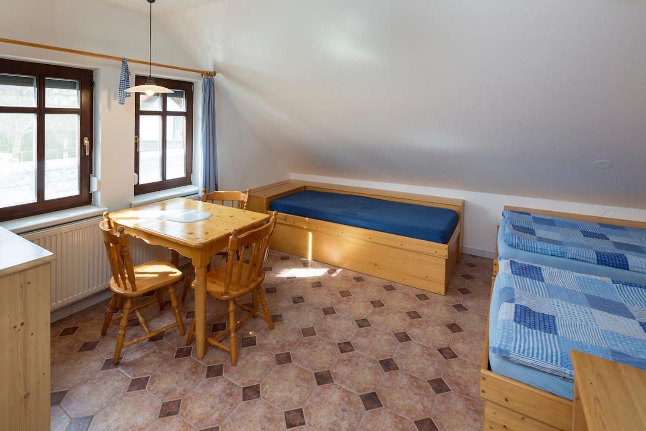 Pension Cerny Jezdec Lednice Exterior foto